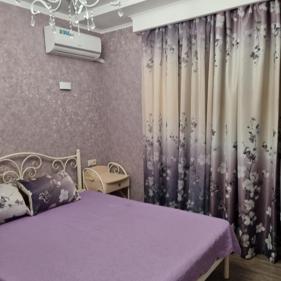 Гостевой Дом "Даниэлла" Hotel Gagra Luaran gambar